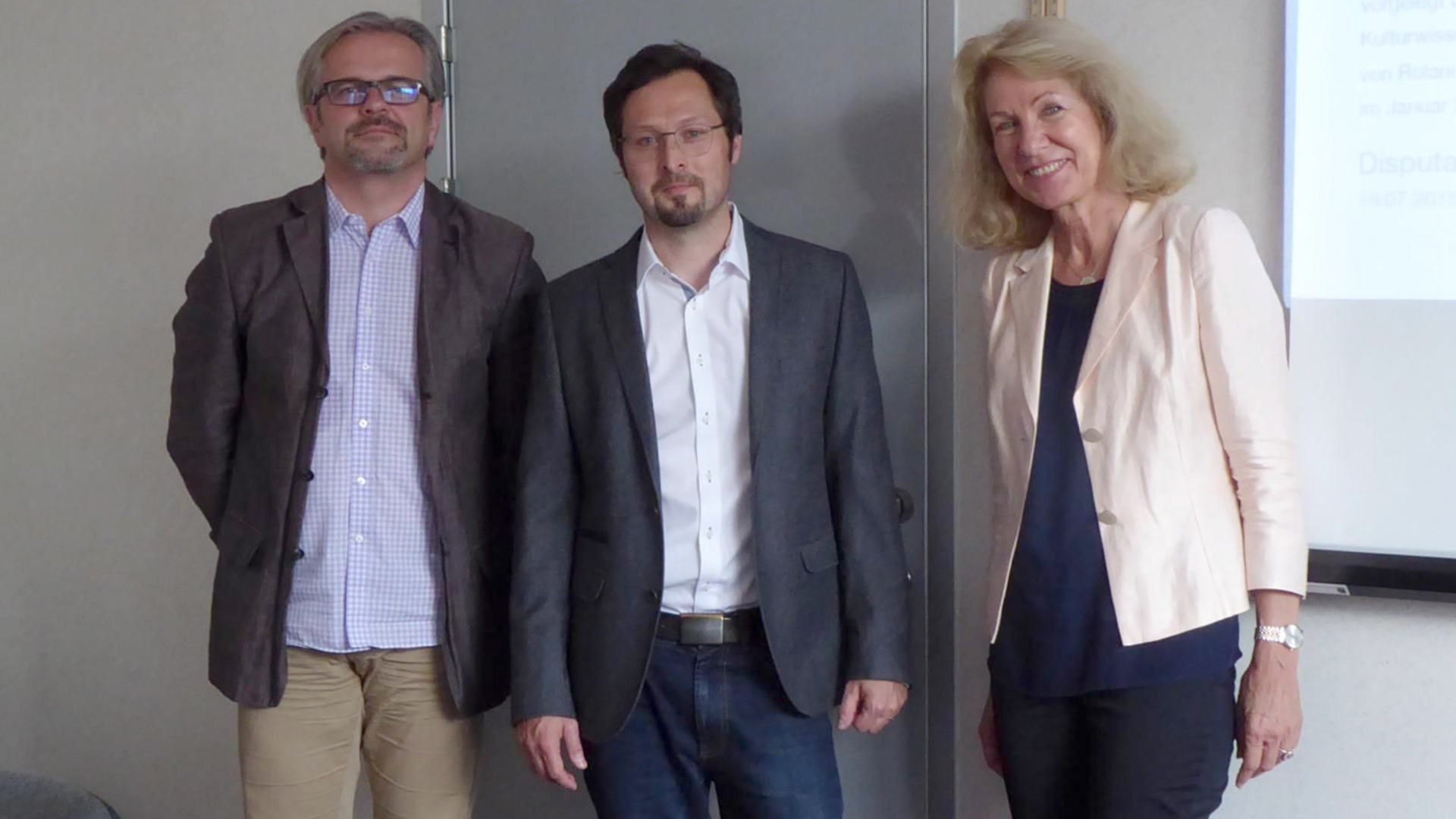 What is a dissertation paper image