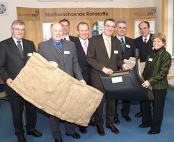 Die beteiligten Institutionen geben den offiziellen Startschuss für das Kompetenznetz Nachwachs