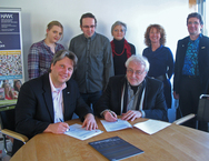 HAWK und GEW Niedersachsen unterzeichnen Kooperationsvertrag zur Erforschung der Schulsozialarbeit i