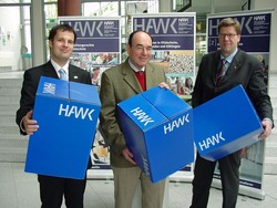 Stellten das Programm des HAWK Stadtcampus 2010 vor: (v.l.n.r.) Fritz S. Ahrber, Leiter Marketing HA
