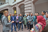 Präsidentin Dienel begrüßt Delegation von der Bung Hatta Universität Padang in 
