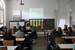 Am 2. Juni fand der Internationale Tag der Fakultät M im Lichthof statt