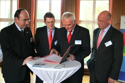 Prof. Dr. Dr. h.c. Martin Thren, Jürgen Herbst, Michael Koch und Peter Voss 