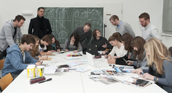 HAWK kooperiert mit Hildesheimer Schulen beim Projekt Kunstbegabungsfoerderung