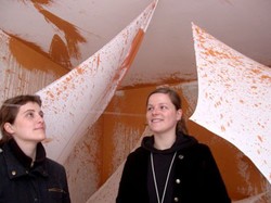 Farbraum-Installation in der Bunsenstraße 14.