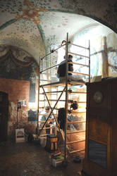 Rüdesheim, Brömserhof Arbeitsfoto in der Kapelle